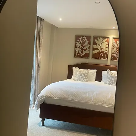 Kings, Hudson Quarter,