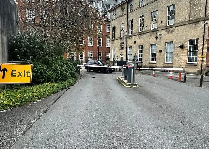 Kings, Hudson Quarter, York