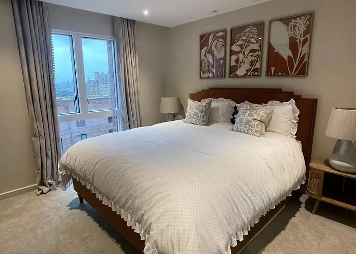 Kings, Hudson Quarter, 公寓 *